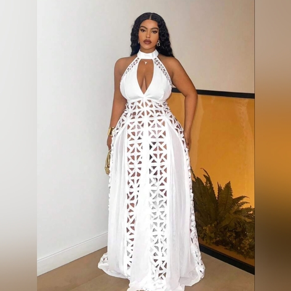 Tops - Elegant White Halter Maxi Dress